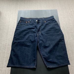 Levi’s 569 Shorts- Size 34